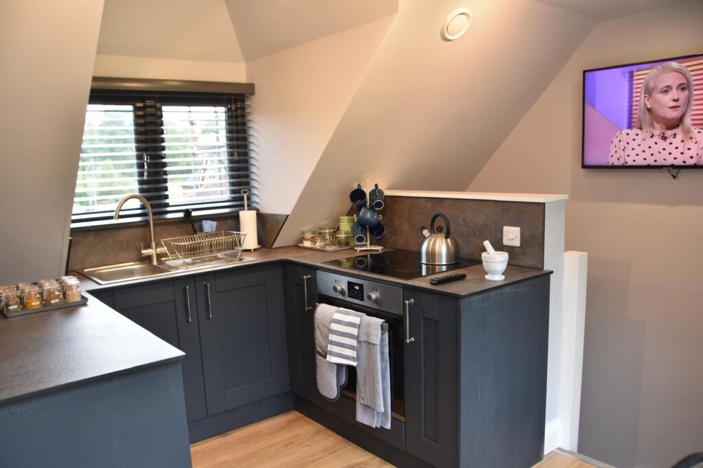 Phoenix Design and Construction