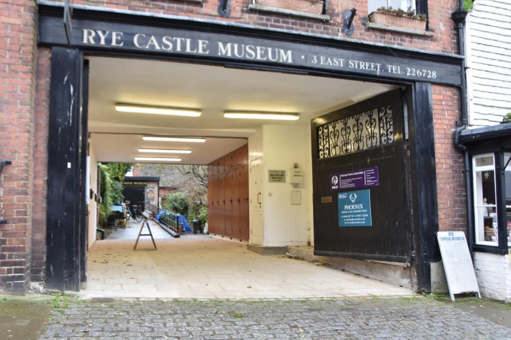 Phoenix Design and Construction